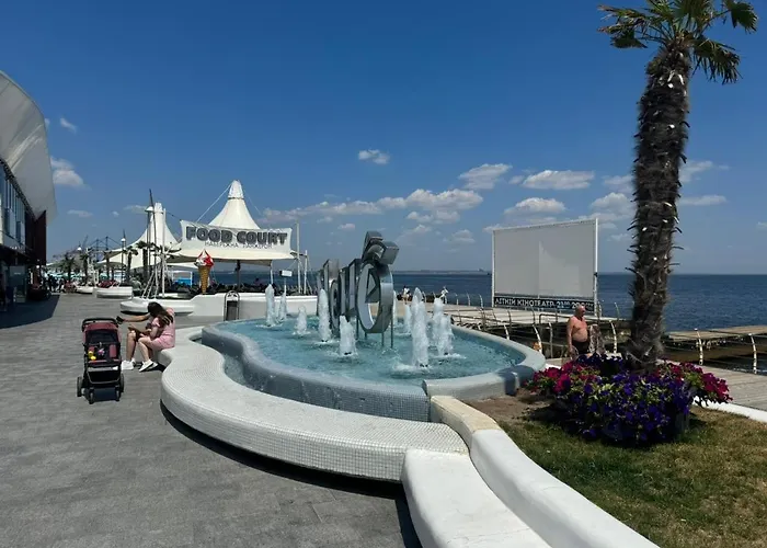 On Chernomorskaya 2a Apartman Odessza