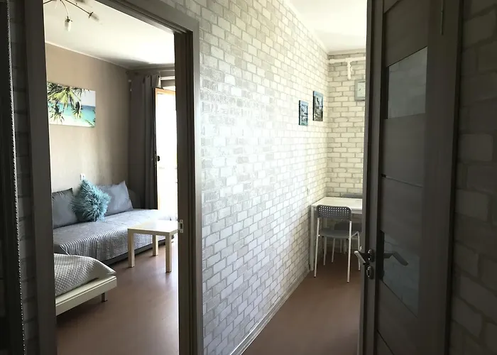 Apartment On Chernomorskaya 2a